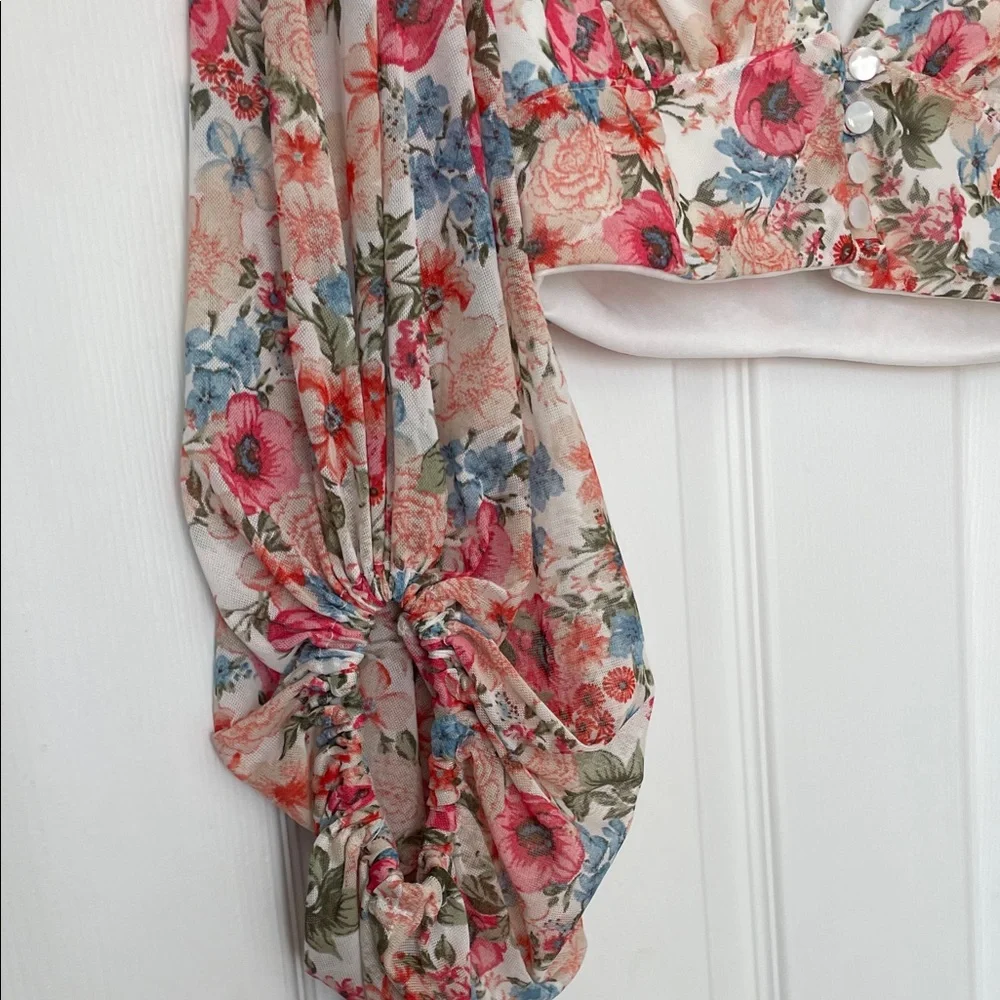 Floral Blouse with Long Sleeves S - Picture 3 of 5